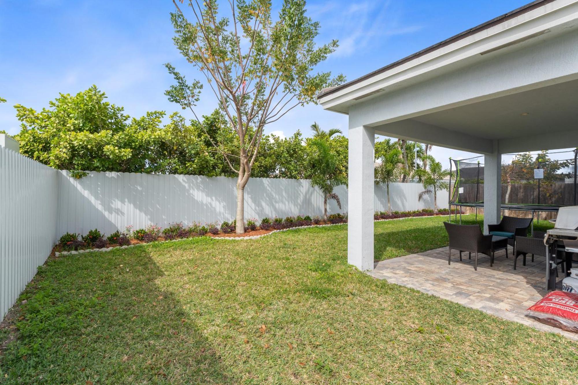 Miami Oasis Villa, Your Luxury Haven Tamiami Exterior photo